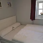 Traumhafte Im Reetferienhaus By Interhome Lejlighed