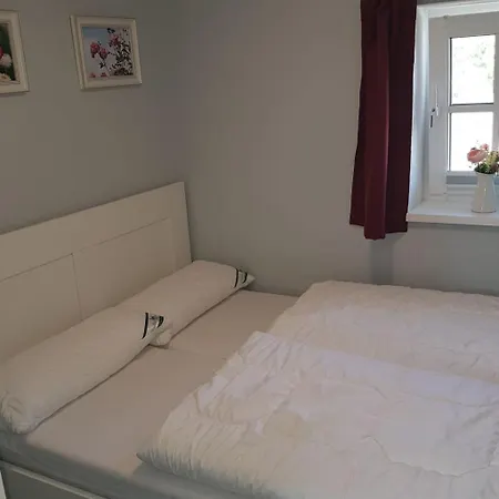 Traumhafte Im Reetferienhaus By Interhome Appartement